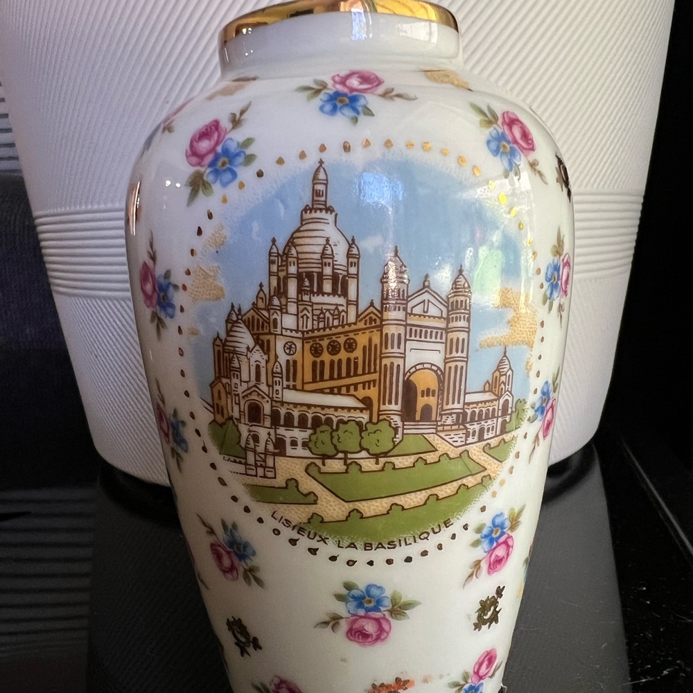 Urn/Vase Objets D’art Limoges